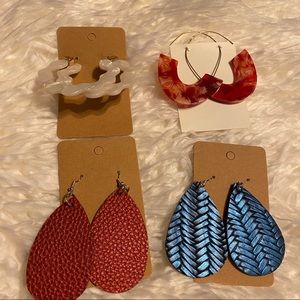 F - Lot of 4 pair of statement earrings new